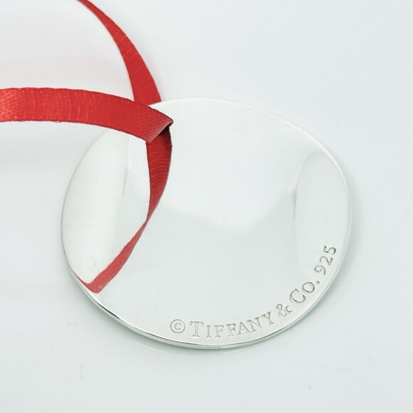 Tiffany Merry Christmas Round Wavy Holiday Ornament in Sterling Silver - Picture 5 of 6